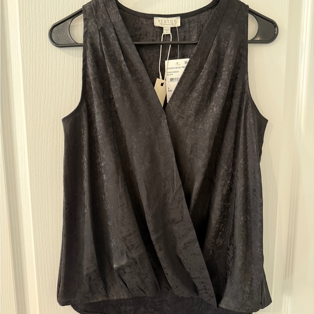 Status by Chenault Black Jacquard Faux Wrap Sleeveless Top
